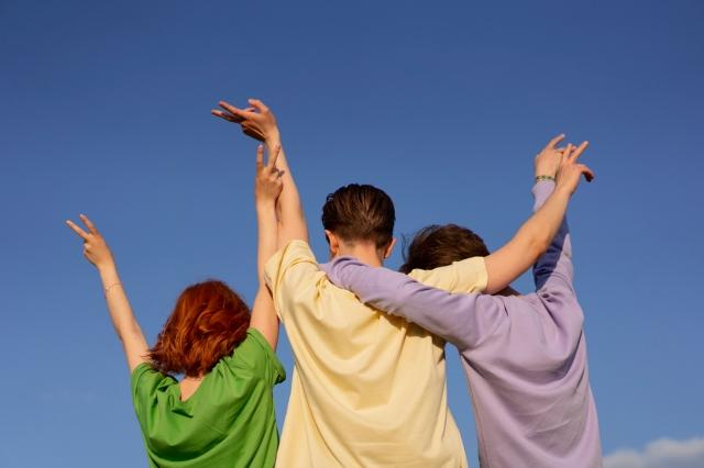 The Role of Friendship in Lasting Romance: Do Couples Need to Be Best Friends?