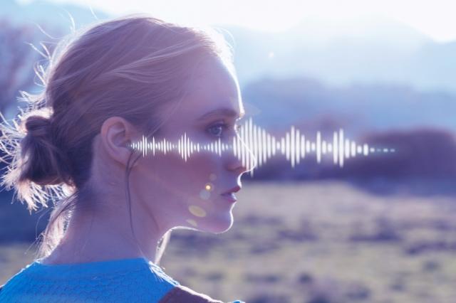How Voice Shapes Attraction: Why Tone, Pace, and Warmth Speak Louder Than Words