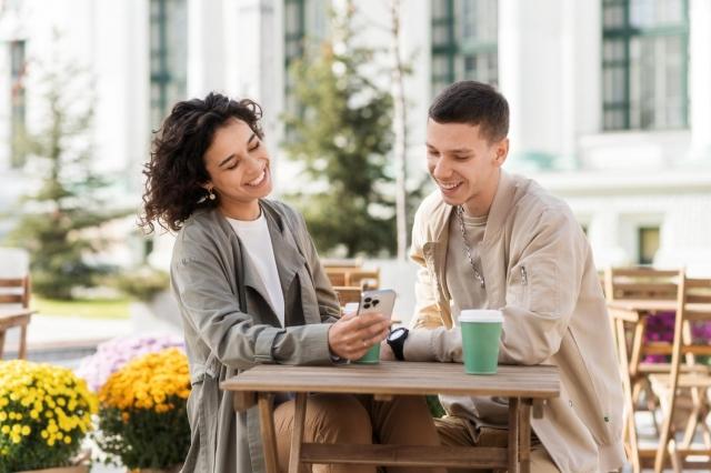 Date While Staying Emotionally Independent