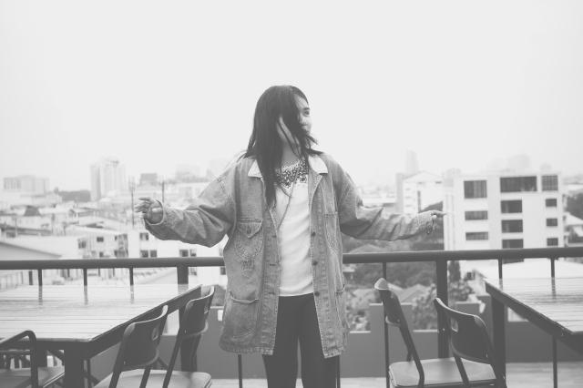 Why Some People Shine in Texts but Struggle on Dates (and How I Handle It)